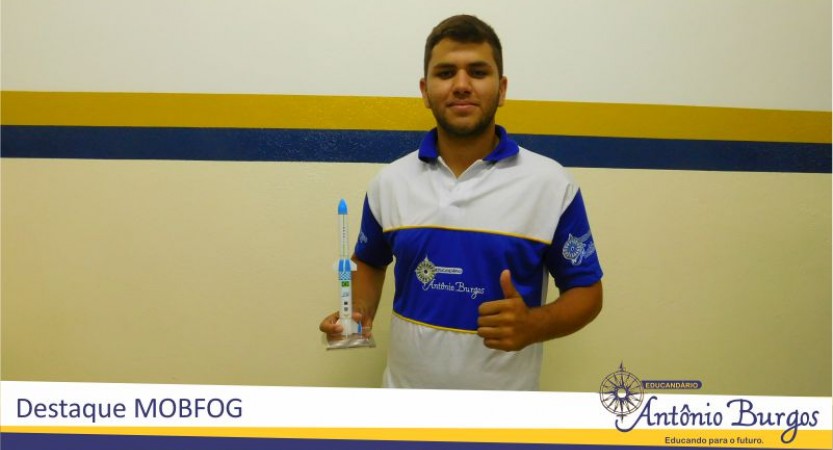 O ALUNO JOSÉ NETO DO EDUCANDÁRIO ANTÔNIO BURGOS É DESTAQUE NACIONAL NA MOBFOG A Mostra Brasileira de Foguetes desenvolvida pela AEB (Agência Espacial Brasileira) aconteceu entre os dias 31 de outubro e 03 de novembro no Rio de
