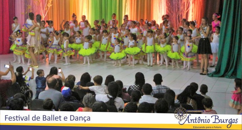EDUCANDÁRIO ANTÔNIO BURGOS PROMOVEU ESTA SEMANA FESTIVAL DE BALLET E DANÇA O evento aconteceu nesta última terça-feira, 28 de novembro no Teatro Municipal. Os pais e familiares prestigiaram o evento e se envolveram em