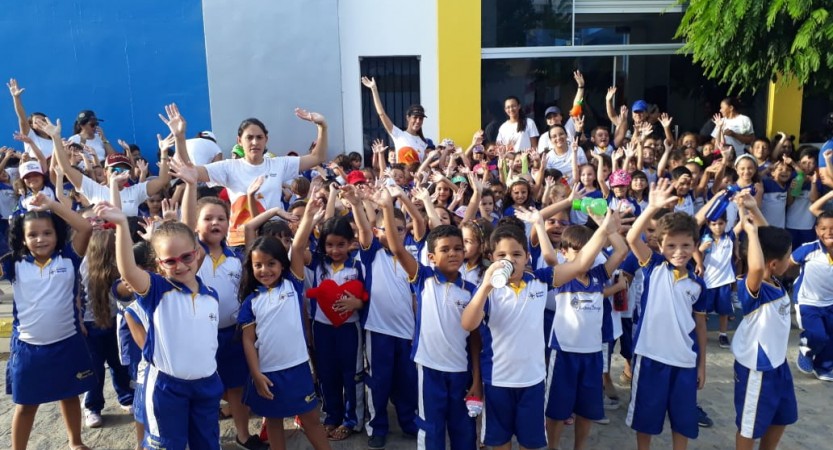 ESCOLA ANTÔNIO BURGOS ESTÁ VIVENCIANDO PROJETO DE INCENTIVO A SAÚDE E AO BEM ESTAR. Foi dada a largada do Projeto Interdisciplinar Com Gosto de Saúde. A iniciativa faz parte do calendário anual de acontecimentos da EAB e tem o objetivo de junto com toda a comunidade escolar
